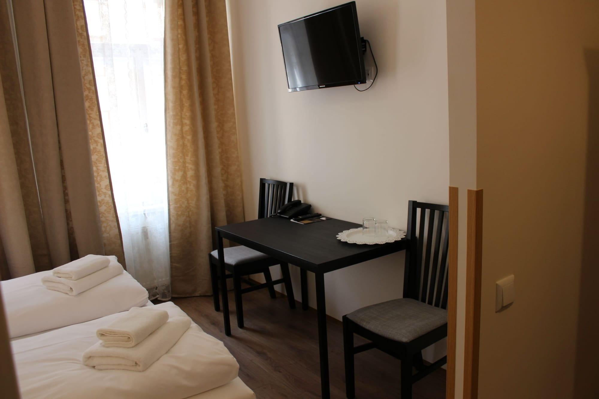 Gallery Hotel Sis Prague Exterior photo