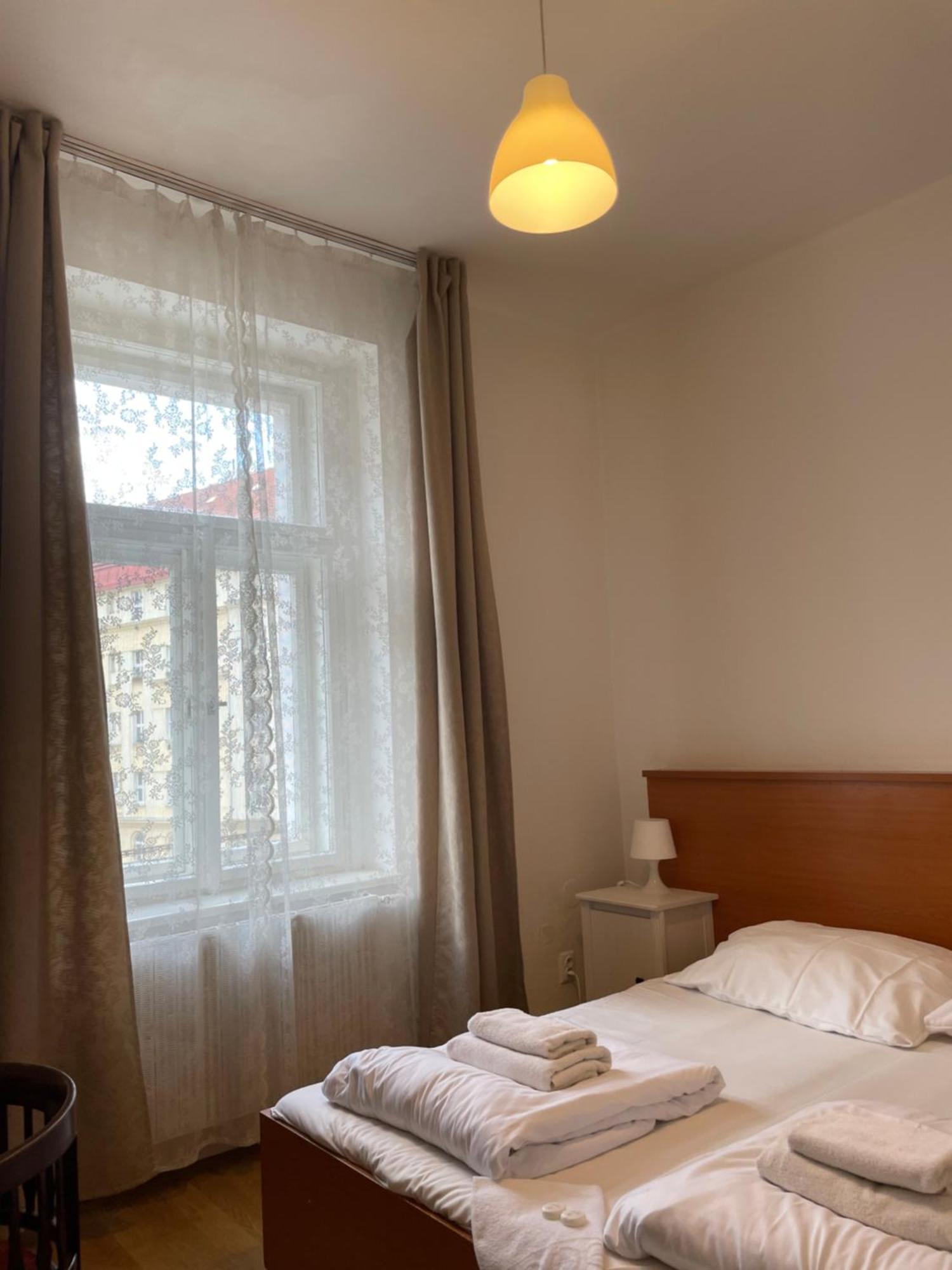 Gallery Hotel Sis Prague Exterior photo